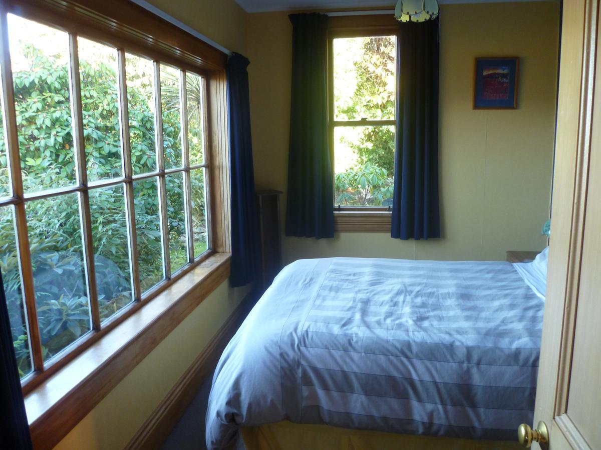Hilltop Accommodation Catlins Papatowai Bagian luar foto